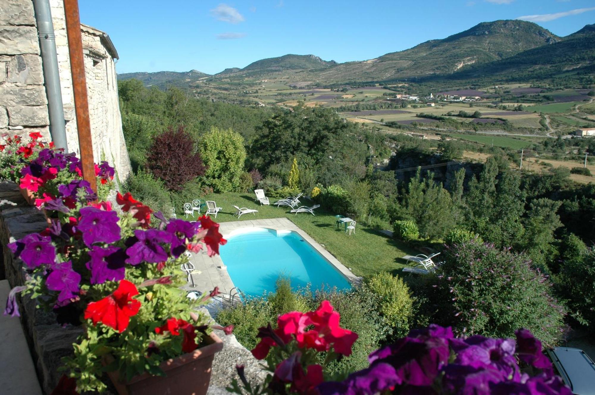 La Claveliere Hotel Saint-Auban-sur-lʼOuvèze Kültér fotó